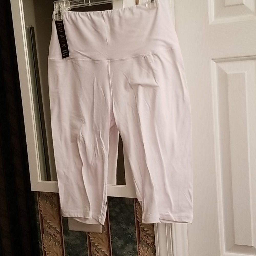 New Mix Capri pants